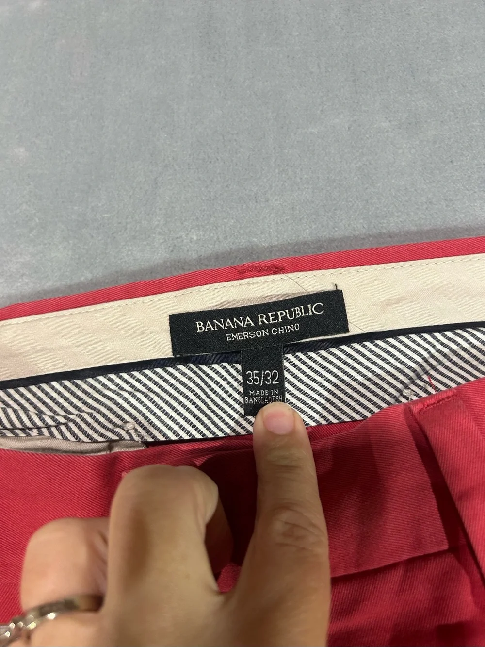 Banana Republic Emerson Chino Pants Mens 35x32 Straight Leg Red Durable Strong